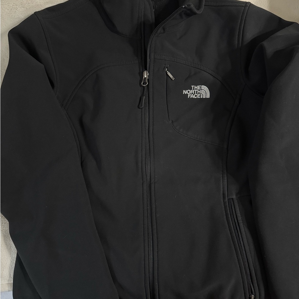 The North Face Black Full-Zip Softshell Jacket